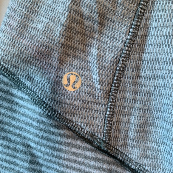 Lululemon Half Zip Sweater - Picture 10 of 12